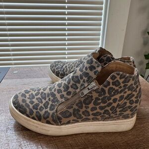 Leopard Print Ankle Booties